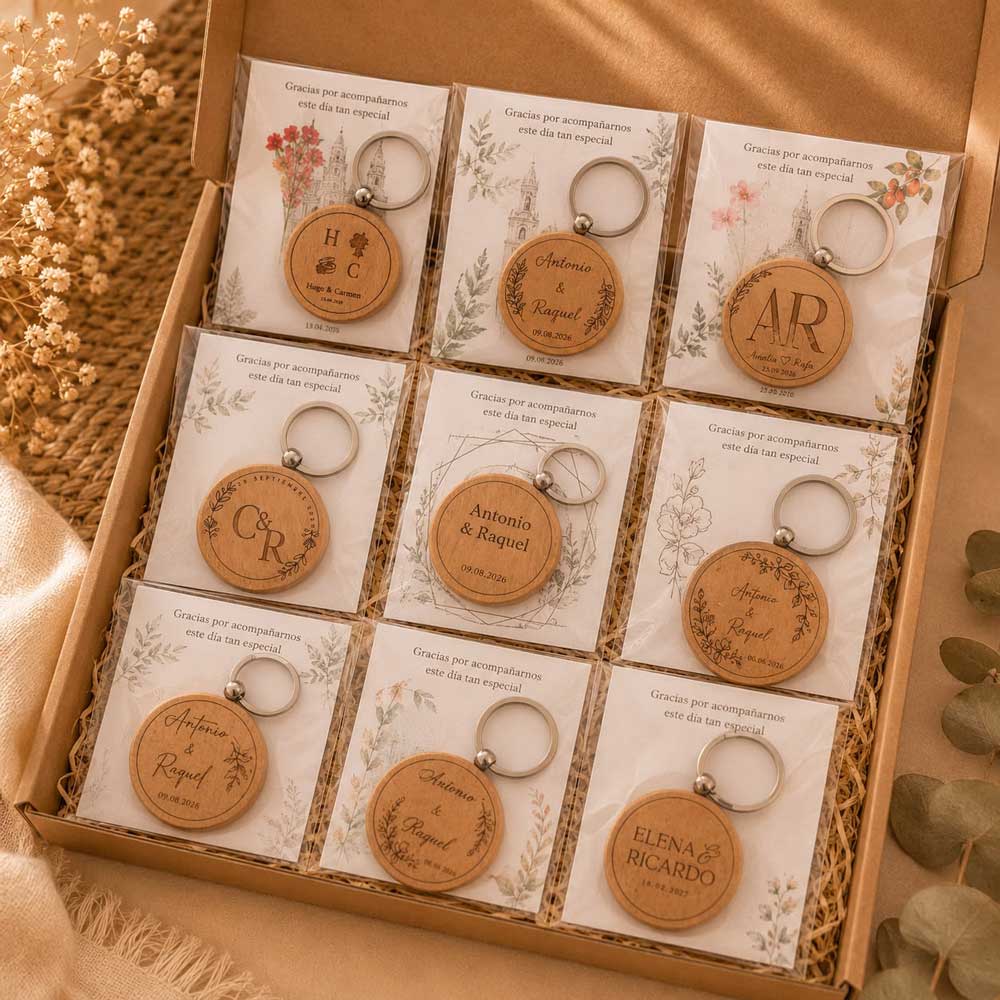 llaveros-laser Llaveros de madera personalizados grabados a láser - Imagen 1