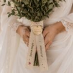 Lazo para ramo de novia bordado a mano