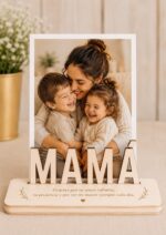 Marco de madera personalizado con foto y nombre