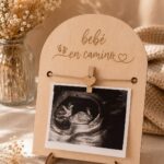 Portafotos “Bebé en camino” personalizado